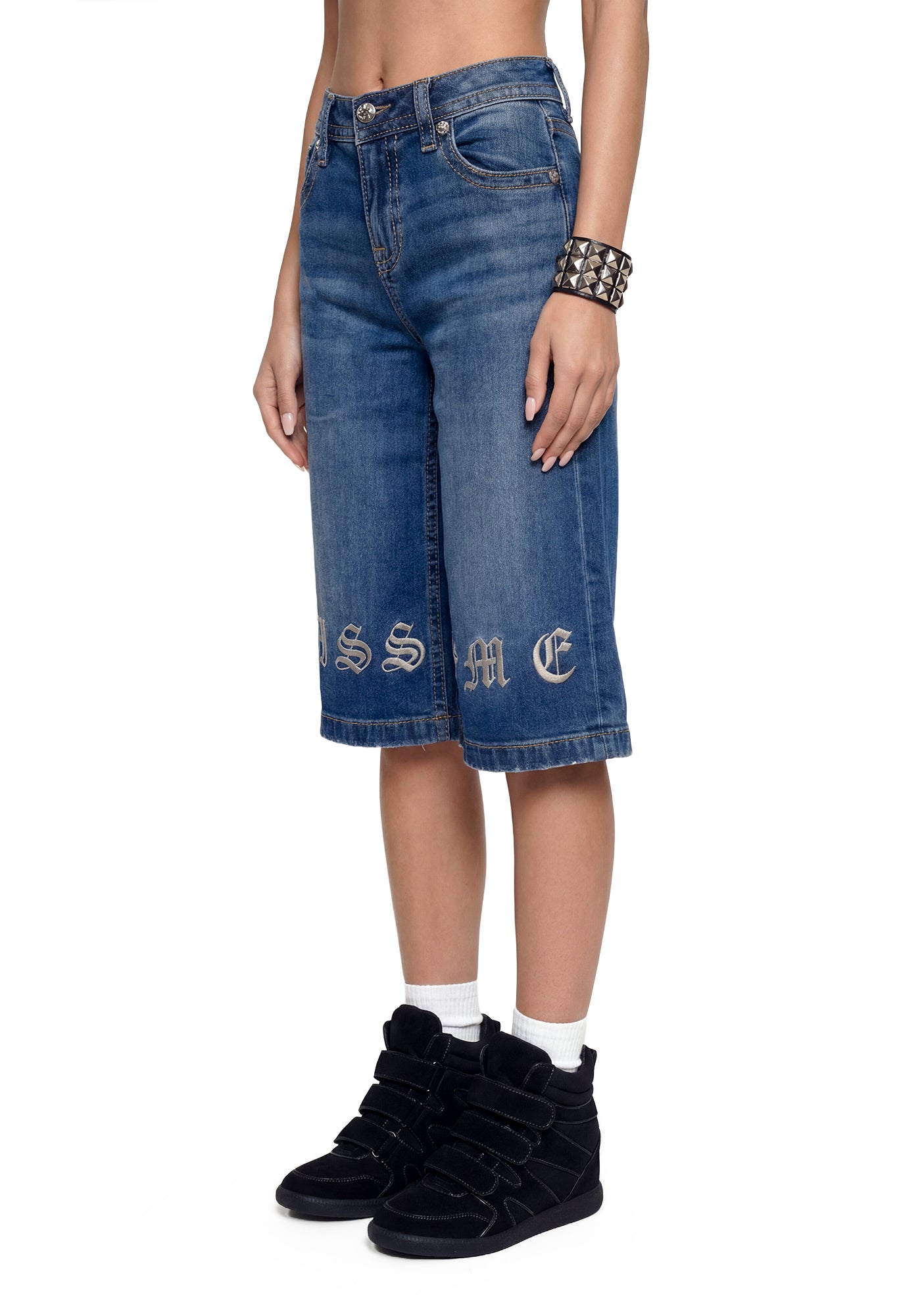 London Low Rise Jorts - Image 4