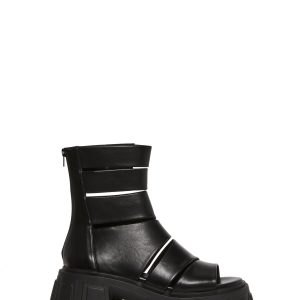 Outro Wrap Sandal