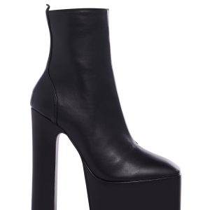 Pretty Prim Ankle Boots - Black