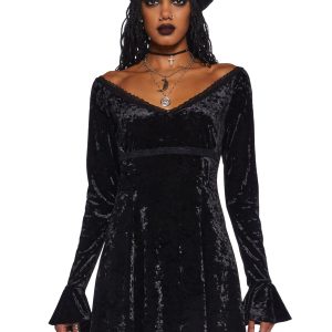 Glamour Sparks Velvet Dress