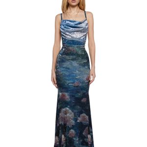 Stunning Impression Maxi Dress